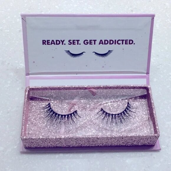 Lashaholic Other - Lashaholic Luxury Lashes